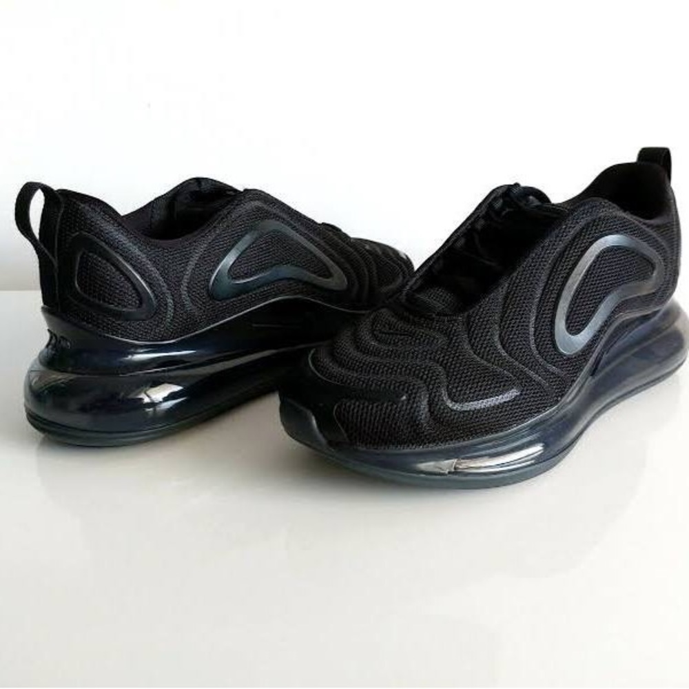 AIR MAX 720